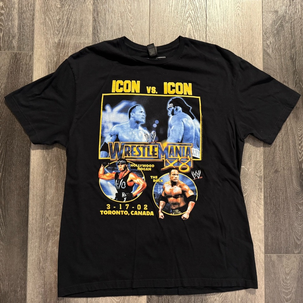 WWE x Ripple Junction ROCK HOGAN WRESTLEMANIA X8 ICON VS. ICON S/S T Shirt Men L